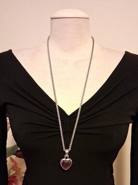 Vintage 80s Silver Plated Large Purple Cracked Crystal Heart Pendant Necklace